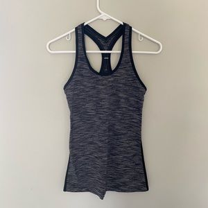Lululemon Tank Size 6